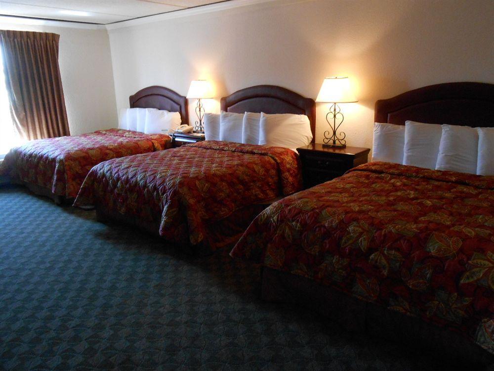 The Antonian Hotel San Antonio Bagian luar foto
