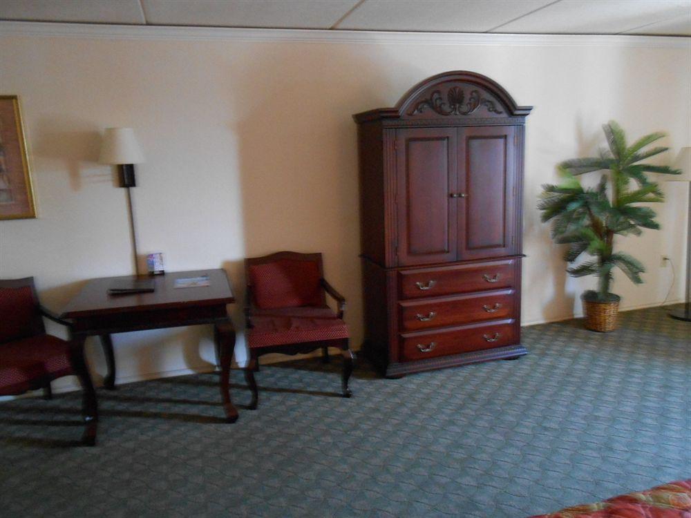 The Antonian Hotel San Antonio Bagian luar foto