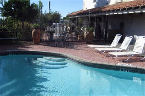 The Antonian Hotel San Antonio Bagian luar foto